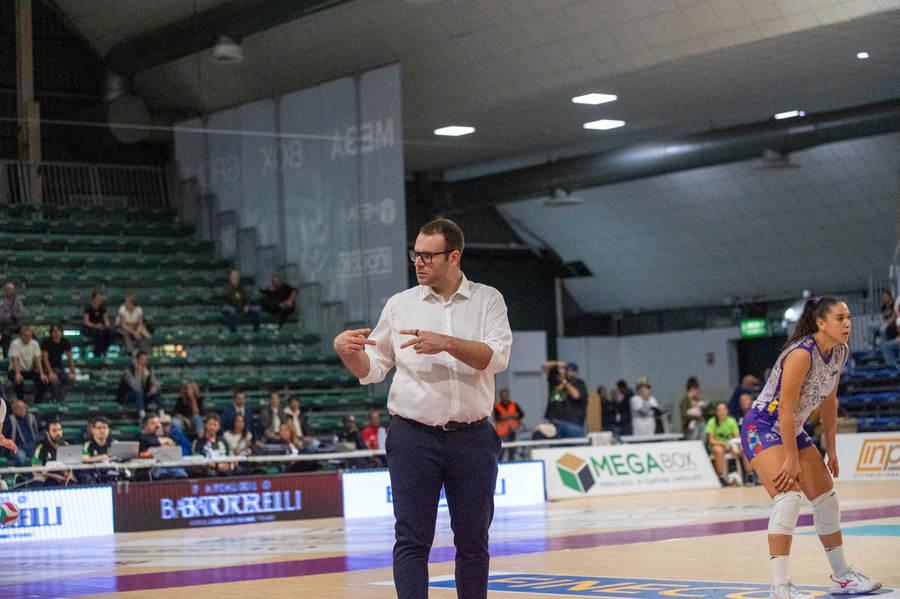 Firenze: Il Bisonte chiama il pubblico al Pala BigMat per lo scontro salvezza con Cuneo Firenze: Il Bisonte chiama il pubblico al Pala BigMat per lo scontro salvezza con Cuneo