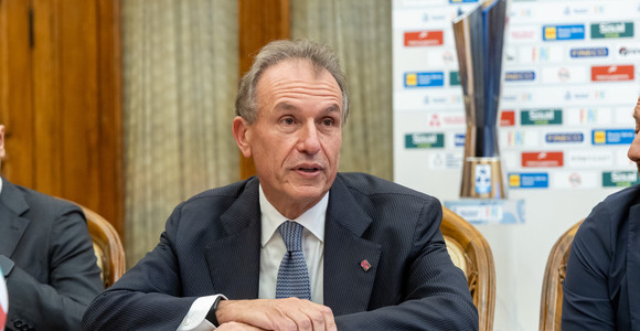 Il nuovo presidente di Lega femminile Vito Cozzoli Il nuovo presidente di Lega femminile Vito Cozzoli