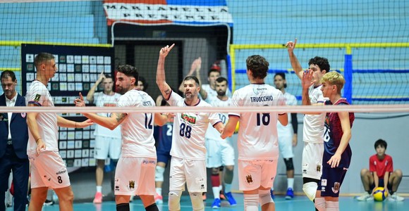 A3 Credem Banca: Posticipo 5ª Giornata. Risultati e classifica del Girone Bianco A3 Credem Banca: Posticipo 5ª Giornata. Risultati e classifica del Girone Bianco