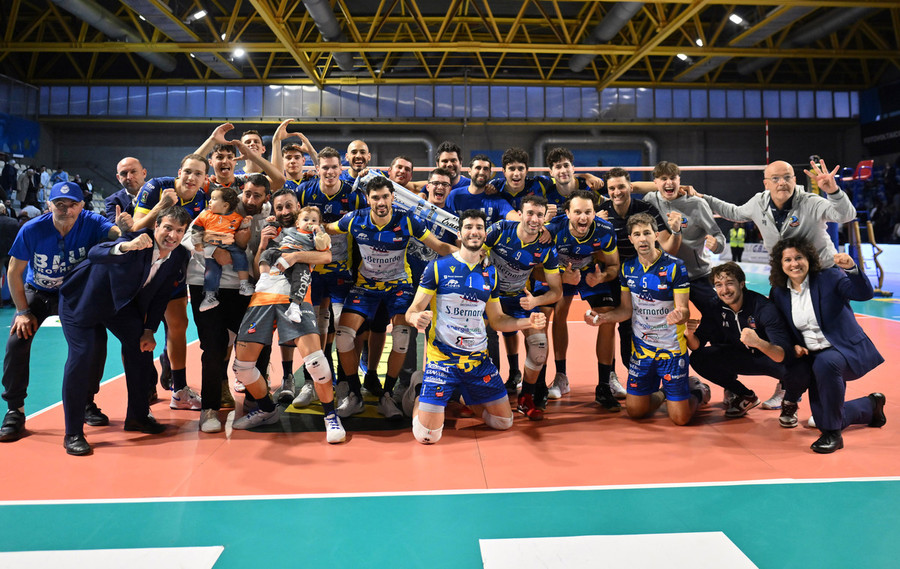 Cuneo fa festa ad Aversa