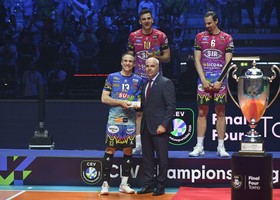 Colaci premiato