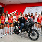 Milano: Oggi l'Honda Cuneo Granda Volley è protagonista all'EICMA 2025 Milano: Oggi l'Honda Cuneo Granda Volley è protagonista all'EICMA 2025