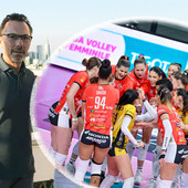 Cuneo: Sotto l'Albero arriva... Massimo De Stefano Cuneo: Sotto l'Albero arriva... Massimo De Stefano