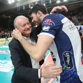 Da Re e Lavia, l'abbraccio dopo lo scudetto nel 2023 Da Re e Lavia, l'abbraccio dopo lo scudetto nel 2023