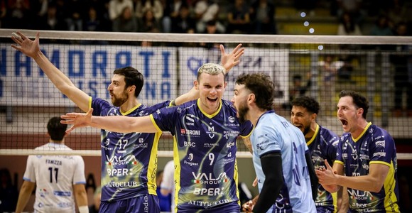 Volley Mercato: Davyskiba, lo Zenit Kazan si inserisce nella corsa. Modena costretta a ripensare il futuro Volley Mercato: Davyskiba, lo Zenit Kazan si inserisce nella corsa. Modena costretta a ripensare il futuro