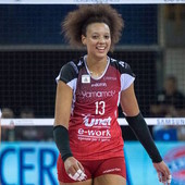 Busto Arsizio: Oltre a Gennari torna anche Diouf. Da Conegliano Seki e Eckl