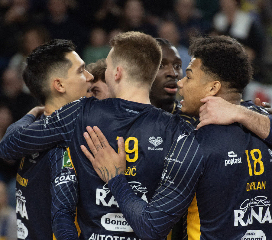 Superlega Credem Banca: Semifinale gara1. Risultato e statistiche set per set. Verona - Civitanova 3-0