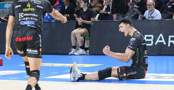 Superlega Credem Banca: Semifinale gara2. Risultato e statistiche set per set. Civitanova - Verona 1-0 Superlega Credem Banca: Semifinale gara2. Risultato e statistiche set per set. Civitanova - Verona 1-0