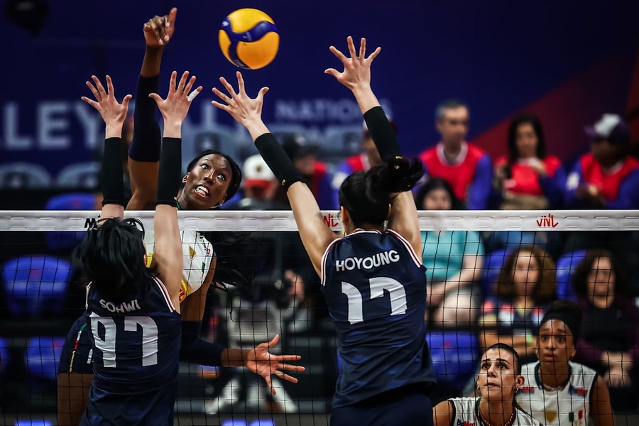 VNL F.: Terzo successo consecutivo per l’Italia. 3-0 alla Korea poi selfie a go go