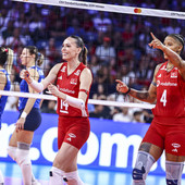 Europei femminili: La Turchia batte 3-0 l’Azerbaijan e trova la Germania ai quarti Europei femminili: La Turchia batte 3-0 l’Azerbaijan e trova la Germania ai quarti