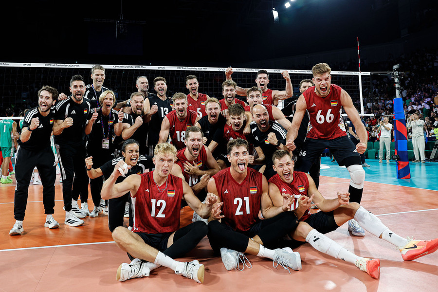 Eurovolley: Germania, rimonta da urlo. Botti elimina la Bulgaria di Blengini e vola ai quarti Eurovolley: Germania, rimonta da urlo. Botti elimina la Bulgaria di Blengini e vola ai quarti