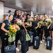 Olimpiadi F.: La festa per le azzurre di ritorno da Parigi - foto