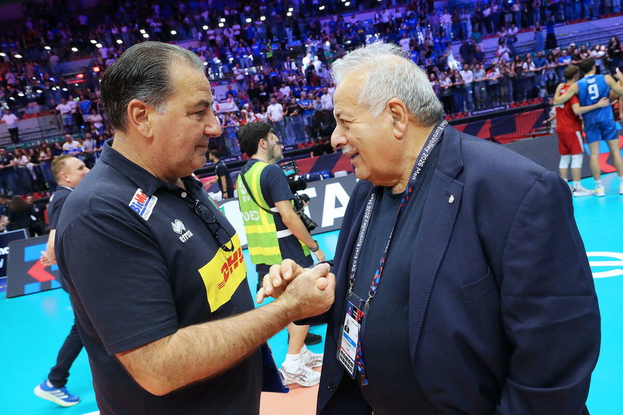 Fefé De Giorgi e Il presidente Manfredi