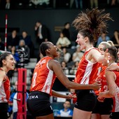 Vince l'Eczacibasi Vince l'Eczacibasi
