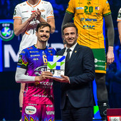 Giannelli MVP, premiato da Roko Sikiric presidente CEV