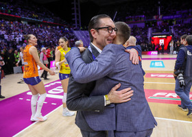 Garbellotto e l'abbraccio a Santarelli