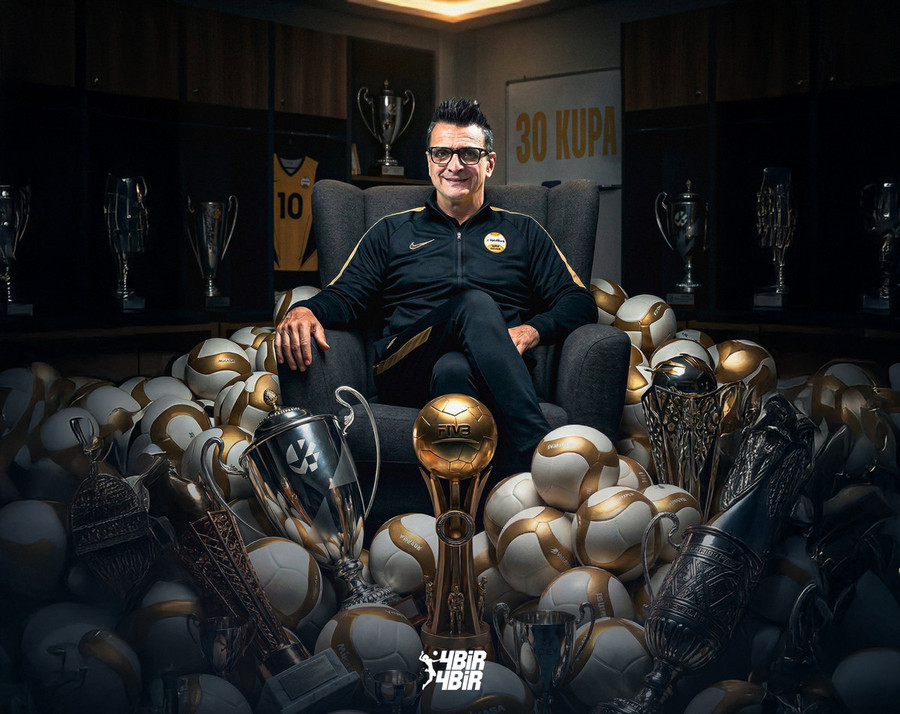 Foto AI di 4Bir4Bir Foto AI di 4Bir4Bir