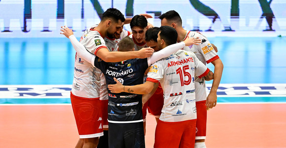 A2 Credem Banca: Derby Grottazzolina-Fano, Lagonegro-Reggio Emilia apre il turno A2 Credem Banca: Derby Grottazzolina-Fano, Lagonegro-Reggio Emilia apre il turno