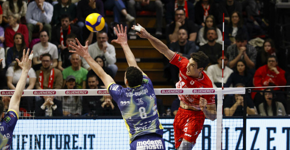 Superlega: Modena-Piacenza Gara 5, sfida decisiva per la semifinale contro Perugia