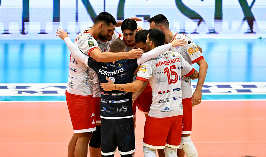 A2 Credem Banca: Derby Grottazzolina-Fano, Lagonegro-Reggio Emilia apre il turno A2 Credem Banca: Derby Grottazzolina-Fano, Lagonegro-Reggio Emilia apre il turno