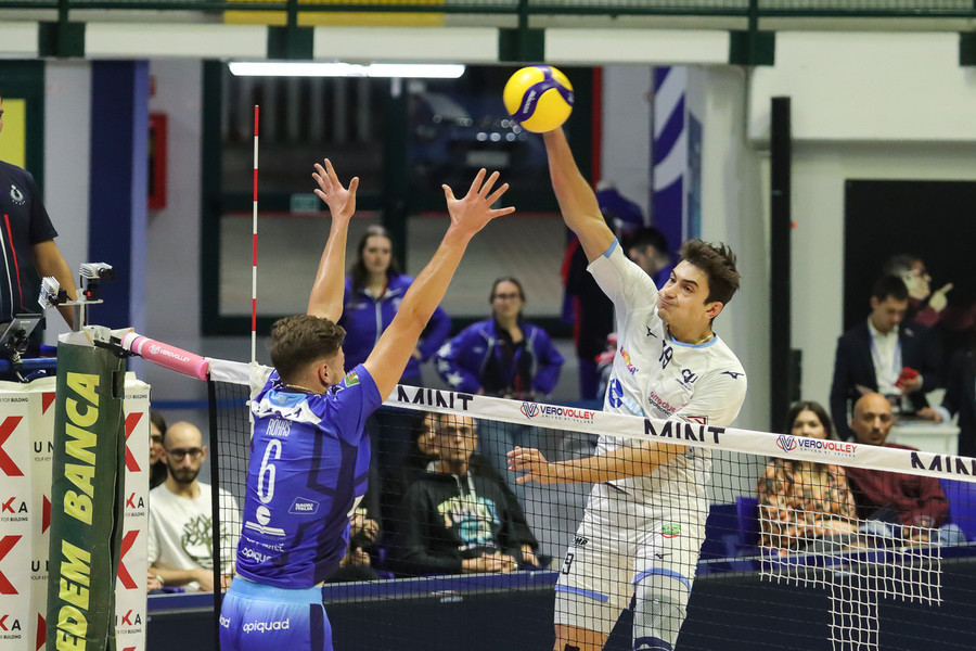 Tommaso Guzzo (Cisterna Volley) top scorer con 23 punti Tommaso Guzzo (Cisterna Volley) top scorer con 23 punti
