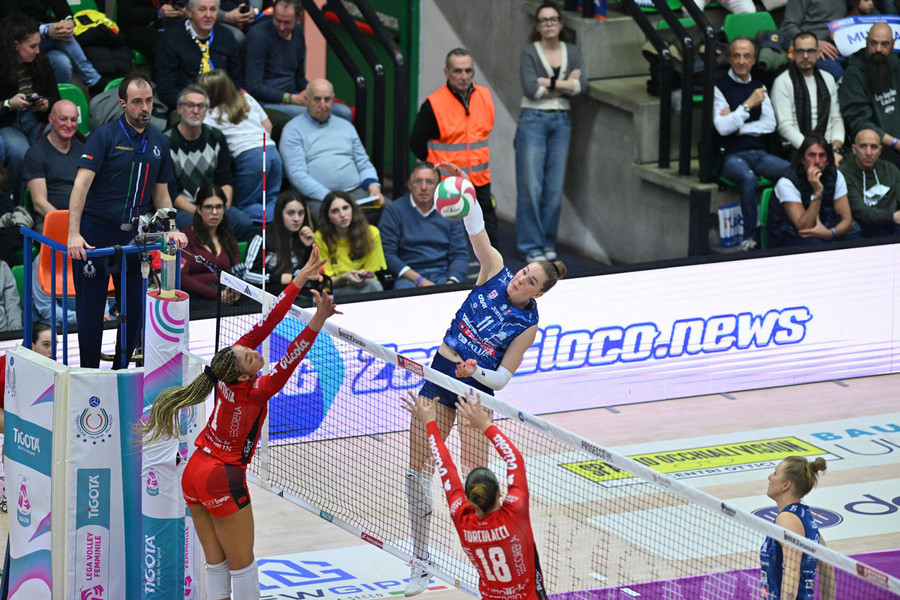 Haak vs Busto Arsizio