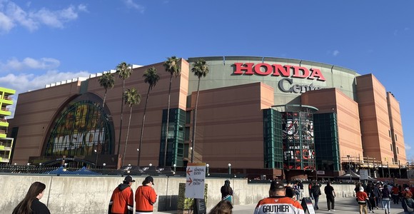 L'Honda Center L'Honda Center