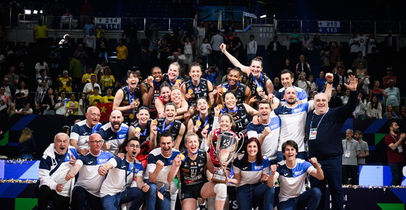 Champions League F.: Conegliano! Grande Slam. Orgoglio italiano
