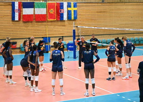 Europei Femminili: Italia al lavoro. -2