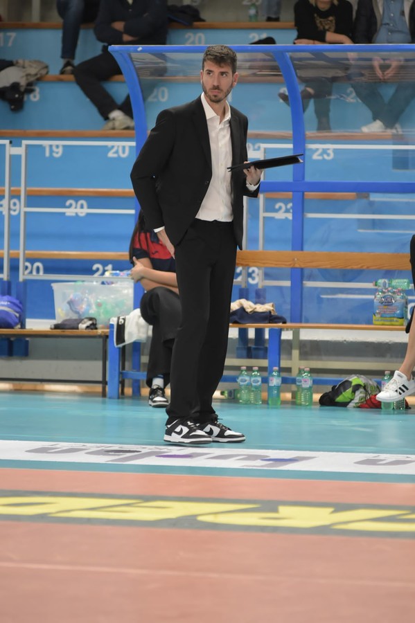 Bologna: Esonerato coach Marzola