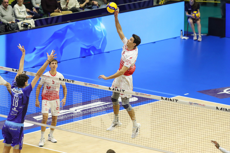 Superlega:, Piacenza cala il tris. Terzo 3-0 di fila per la Gas Sales Bluenergy