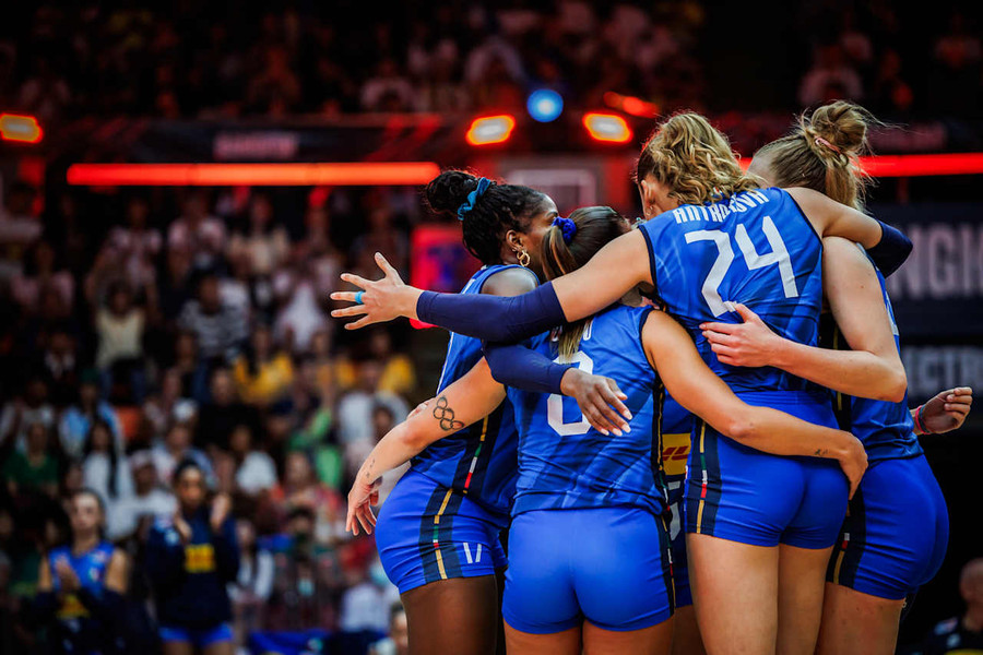 Mondiali F.: E' finita. Italia - Brasile 3-2. Azzurre in finale!!!!