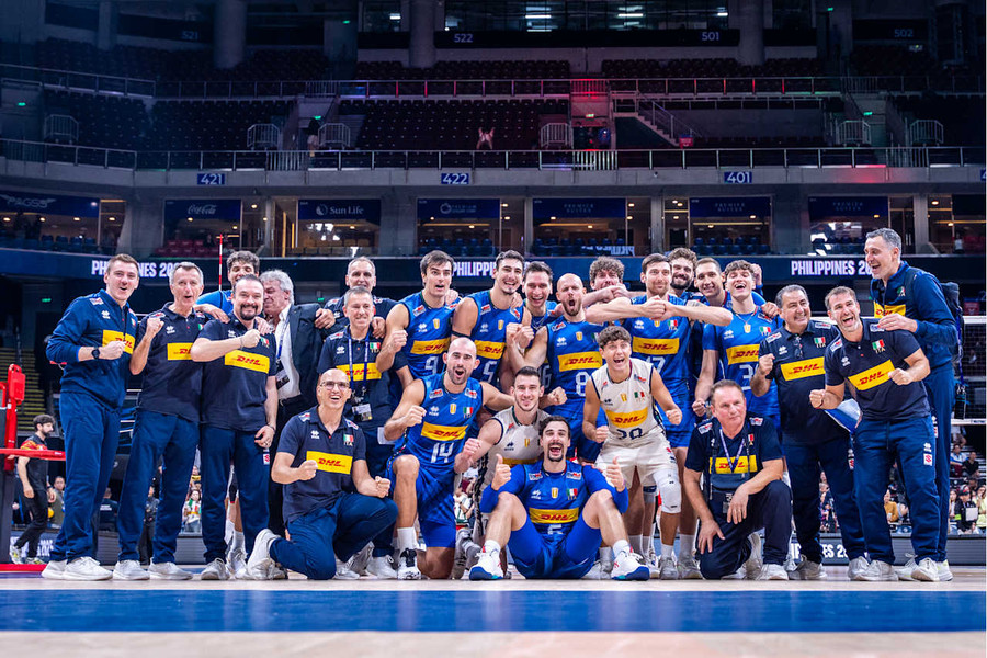 L'Italia vince e vola alla settima semifinale iridata del movimento azzurro maschile
