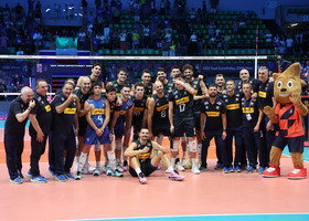 Eurovolley: L'Italia soffre un po', ma poi doma la Slovacchia 3-1. Mati "monstre" Eurovolley: L'Italia soffre un po', ma poi doma la Slovacchia 3-1. Mati "monstre"