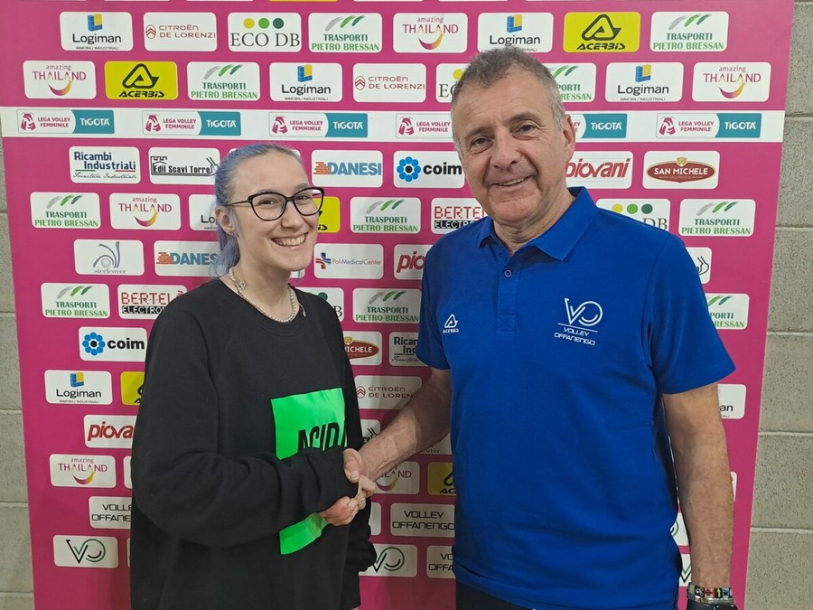 Il vicepresidente del Volley Offanengo Silvia Bressan e Leonardo Barbieri Il vicepresidente del Volley Offanengo Silvia Bressan e Leonardo Barbieri