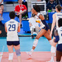 Italia-Serbia 3-2: le azzurre di Velasco vincono all’esordio nell’AIA AeQuilibrium Cup Women Elite Italia-Serbia 3-2: le azzurre di Velasco vincono all’esordio nell’AIA AeQuilibrium Cup Women Elite