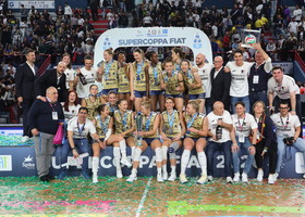 Supercoppa Fiat: Conegliano torna al successo! Finale combattuta, 3-1 a Scandicci Supercoppa Fiat: Conegliano torna al successo! Finale combattuta, 3-1 a Scandicci