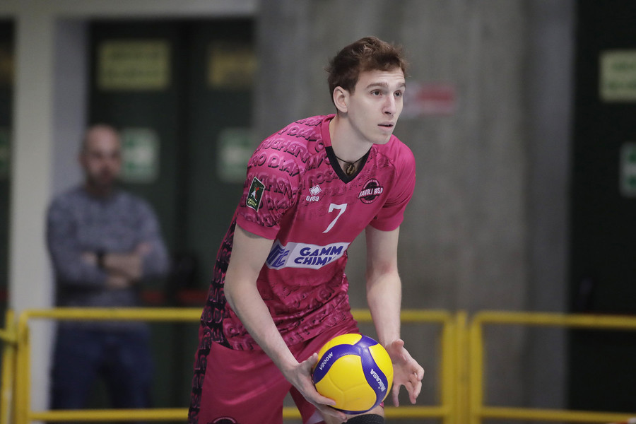 Macerata: Arriva Ichino, &quot;Convinto dal progetto sportivo&quot;