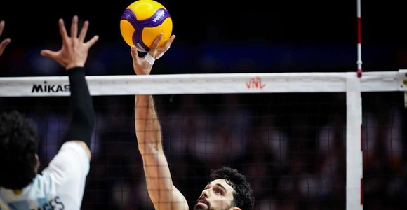 VNL: Daniele Lavia, "Siamo cresciuti partita dopo partita, contro Cuba servirà il nostro massimo livello" VNL: Daniele Lavia, "Siamo cresciuti partita dopo partita, contro Cuba servirà il nostro massimo livello"