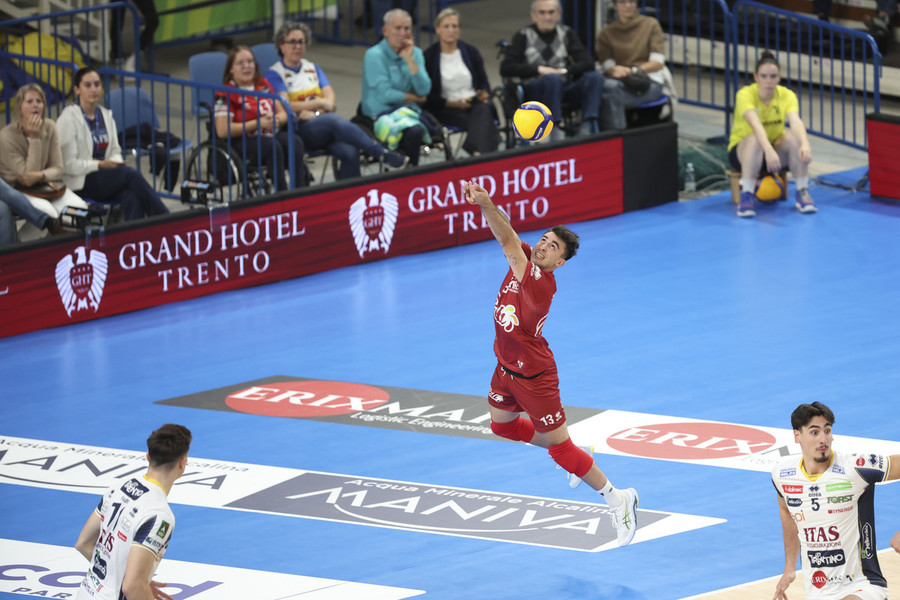 Laurenzano 150 con Trento in Superlega