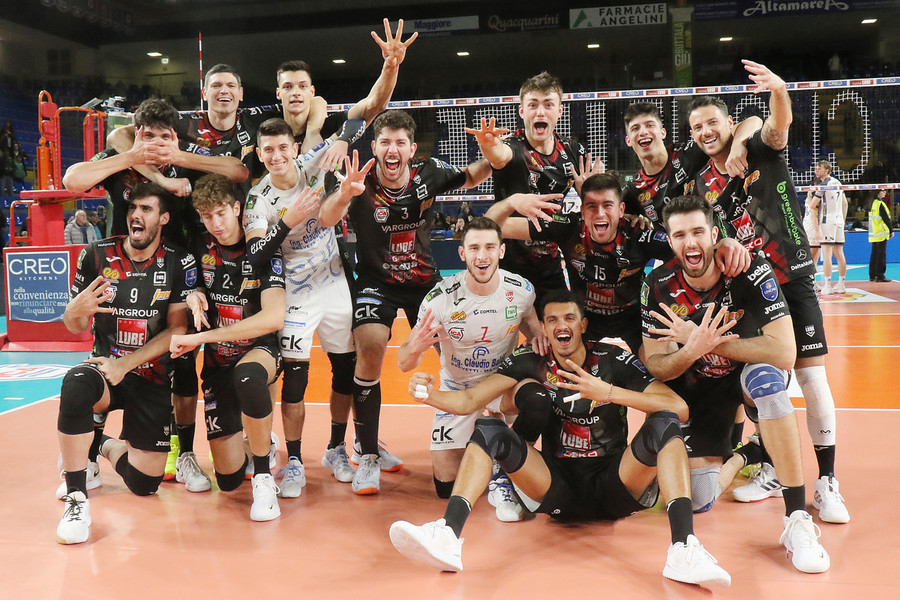 Del Monte Coppa Italia: Civitanova supera Milano al tie-break e torna alla F4