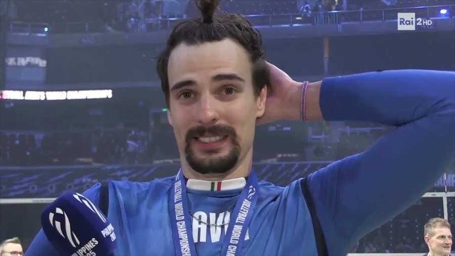 Simone Giannelli, come non l'abbiamo mai visto