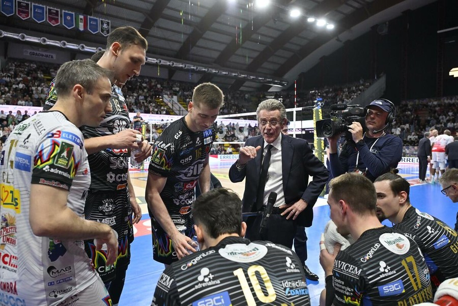 Lorenzetti in time out