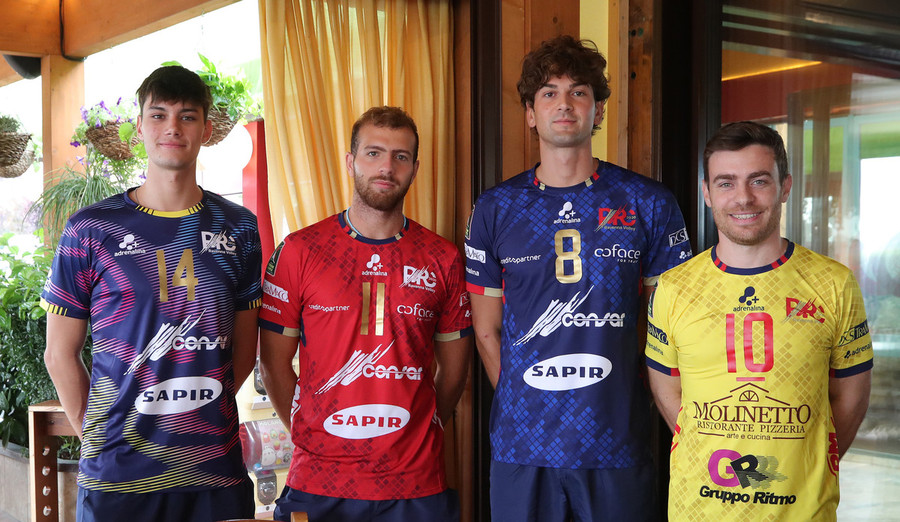 Le nuove maglie di Ravenna