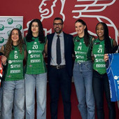 Vallefoglia: Presentata l’avventura europea. Martedì l’esordio in Challenge Cup ad Atene Vallefoglia: Presentata l’avventura europea. Martedì l’esordio in Challenge Cup ad Atene