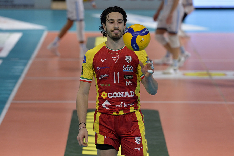 Riccardo Mian (Conad Reggio Emilia) top scorer nel girone con 36 punti Riccardo Mian (Conad Reggio Emilia) top scorer nel girone con 36 punti