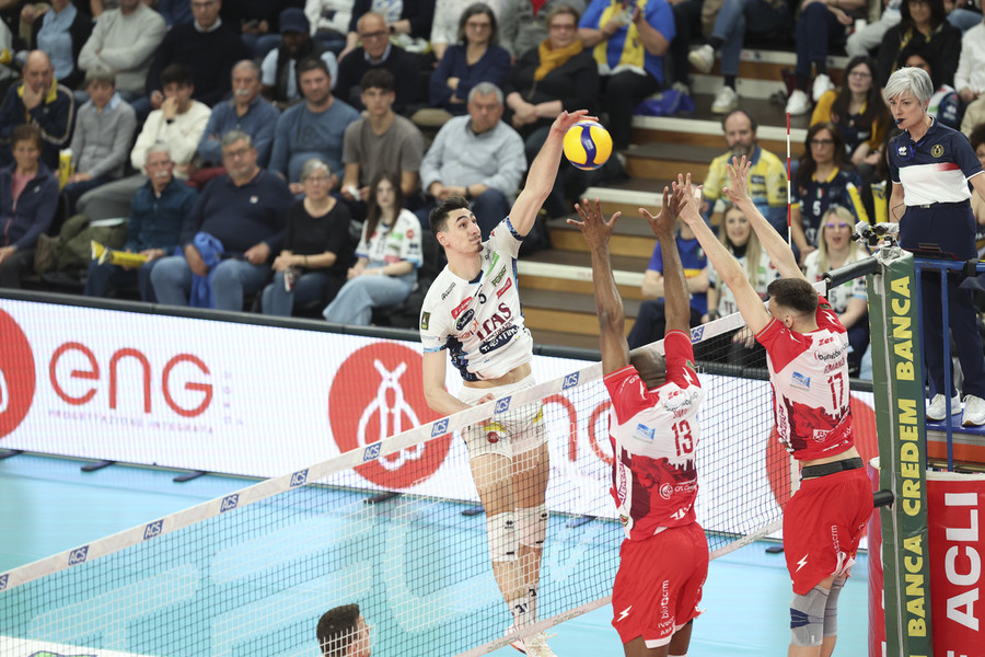 Superlega: Trento vola in finale! &quot;Super Ale&quot; fa la differenza. 3-1 al Piacenza