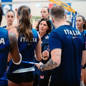 Coach Monica Cresta con le azzurrine