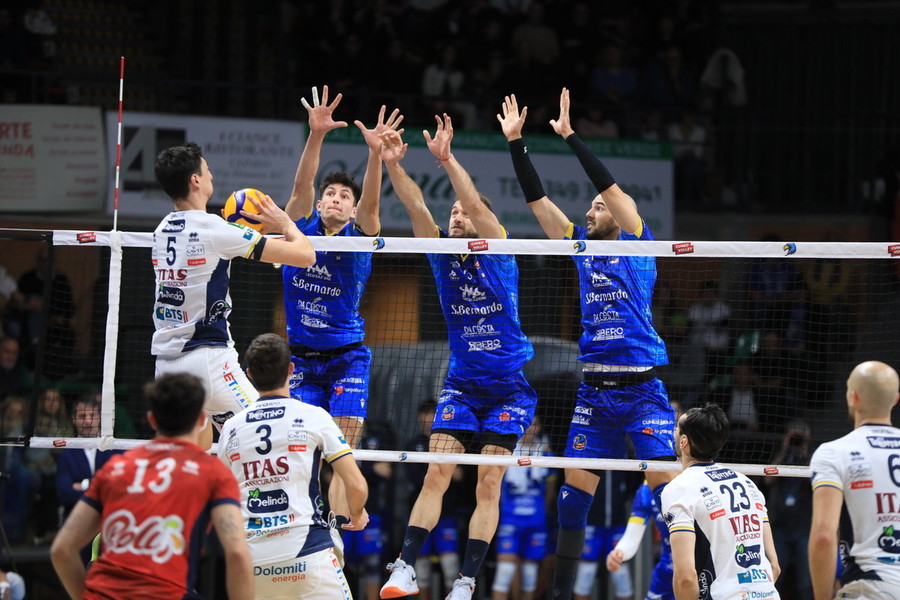 Pallonetto vietato? Pallonetto vietato?