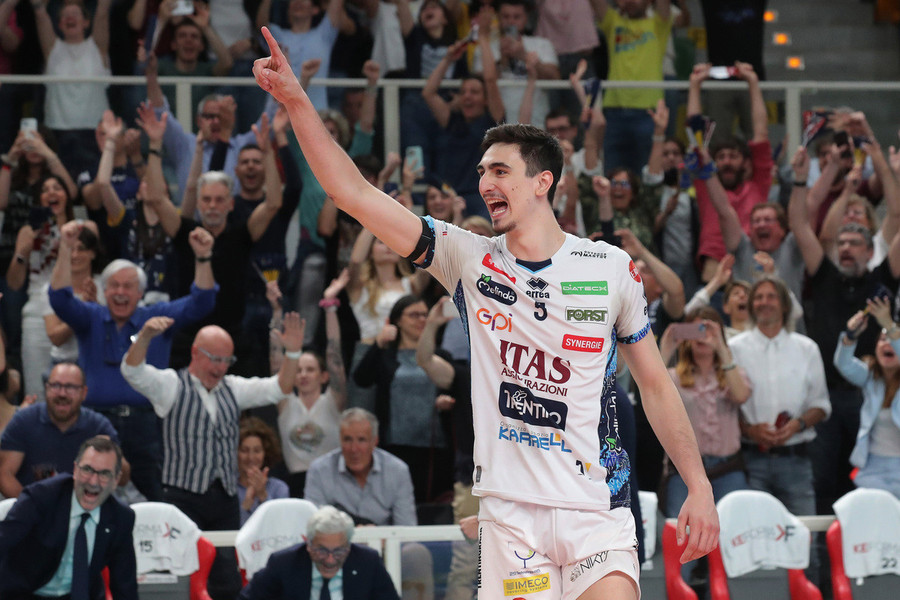 SuperLega Credem Banca: Terza giornata tra big match e derby. Civitanova–Trento su Rai Sport SuperLega Credem Banca: Terza giornata tra big match e derby. Civitanova–Trento su Rai Sport